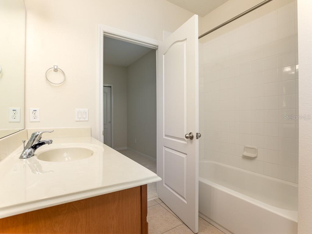 12230 Langstaff Dr Property Photo 17