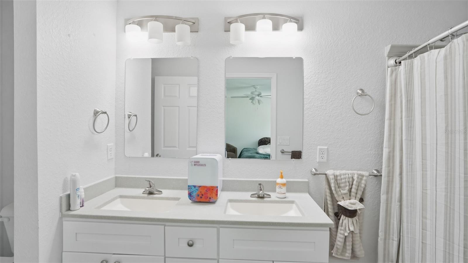 30 Maple Crse Property Photo 14