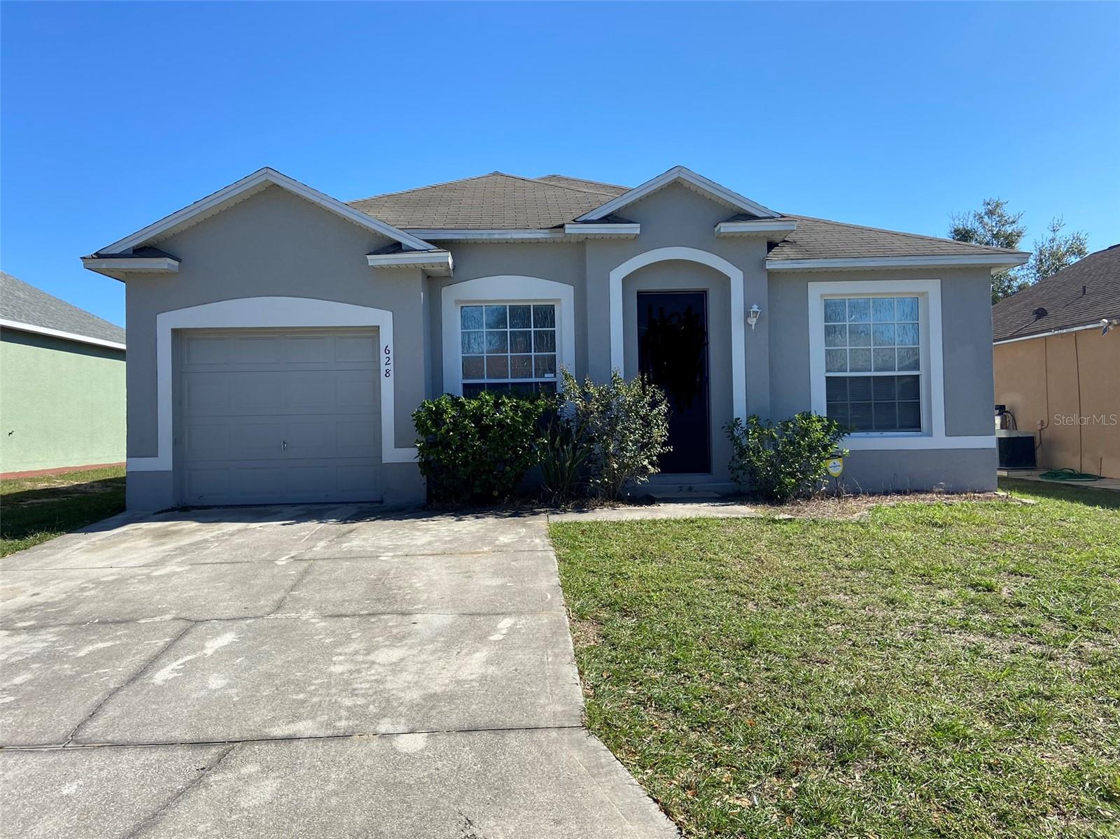628 MADINA CIR Property Photo 1