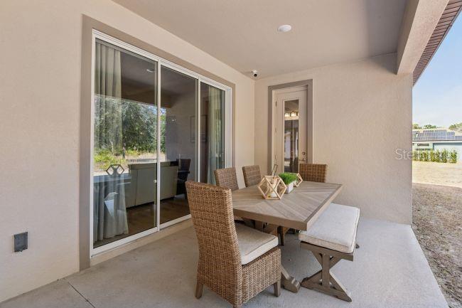 12942 Stillwater Cove Dr Property Photo 28