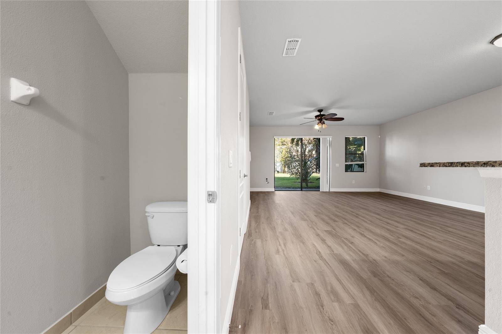 8439 Kelsall Dr Property Photo 15