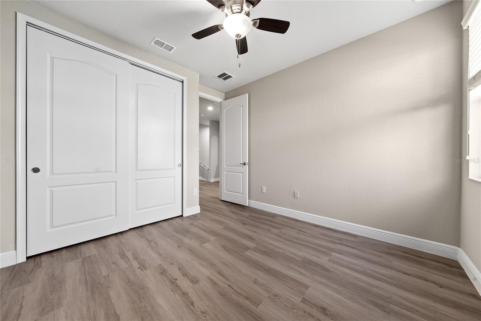 8439 Kelsall Dr Property Photo 23