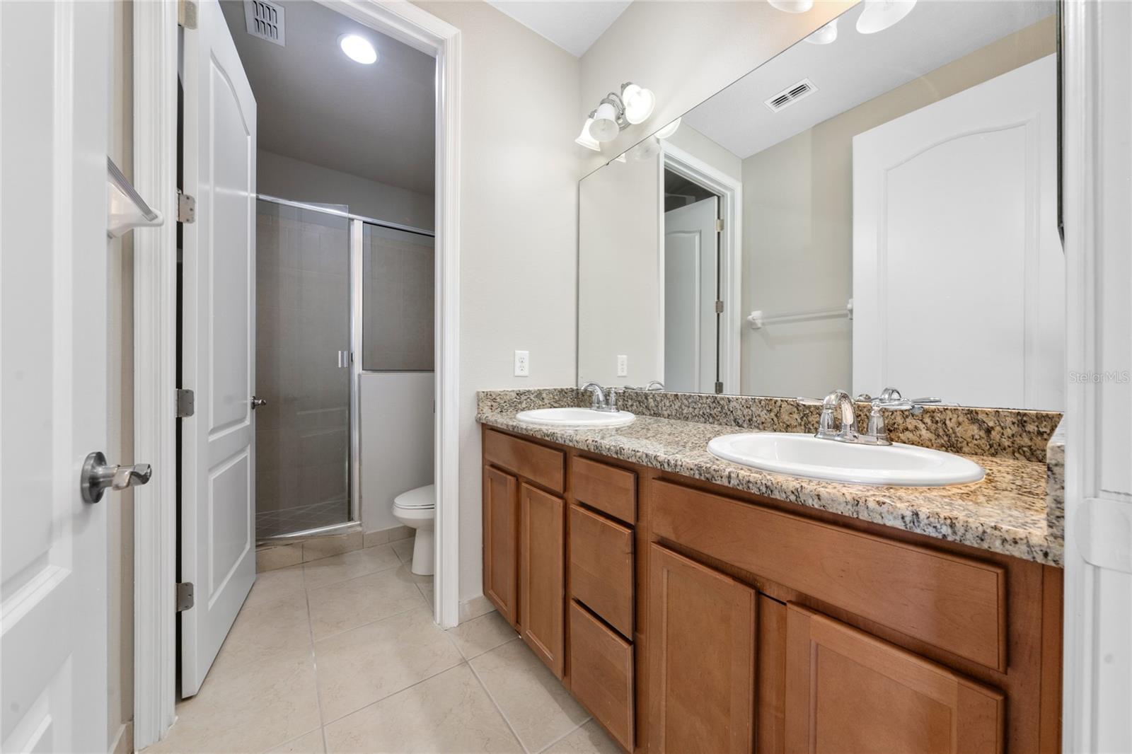 8439 Kelsall Dr Property Photo 27