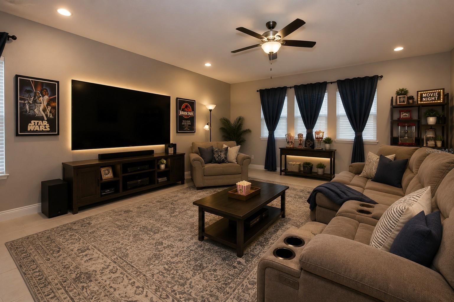 15149 Canoe Pl Property Photo 12