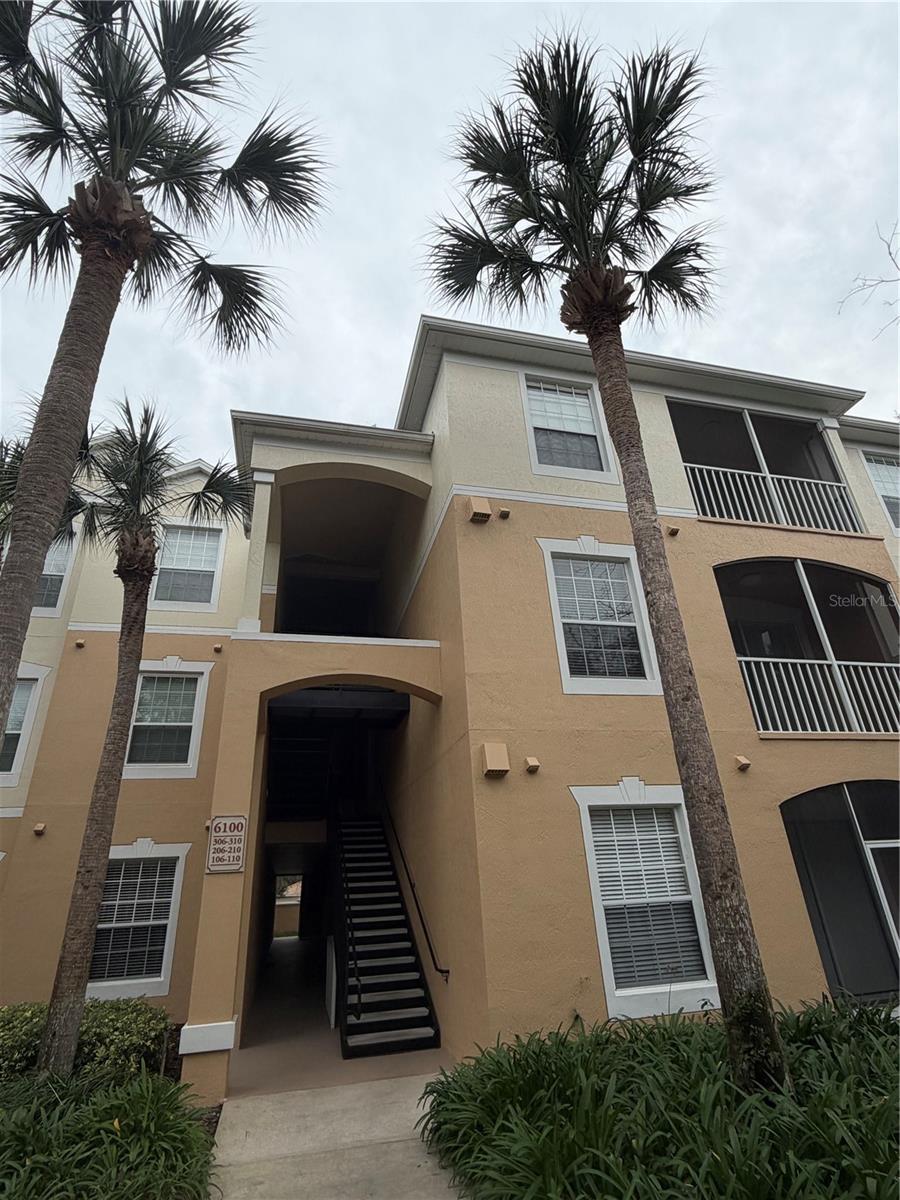 6100 Stevenson Dr #207 Property Photo 1