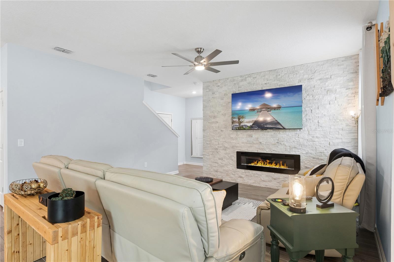 1855 Black Maple Pl Property Photo 10