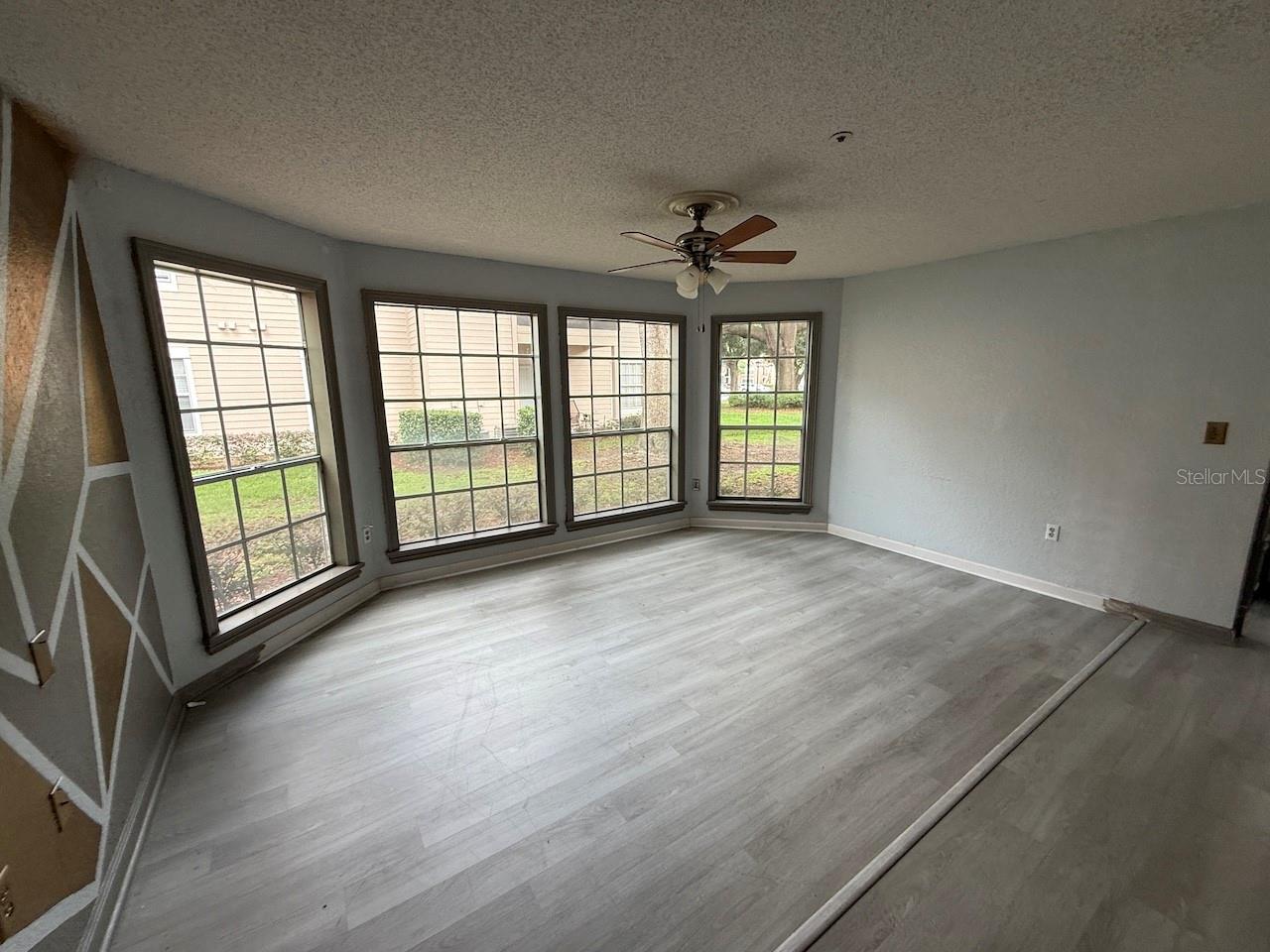 696 Youngstown Pkwy #315 Property Photo 3