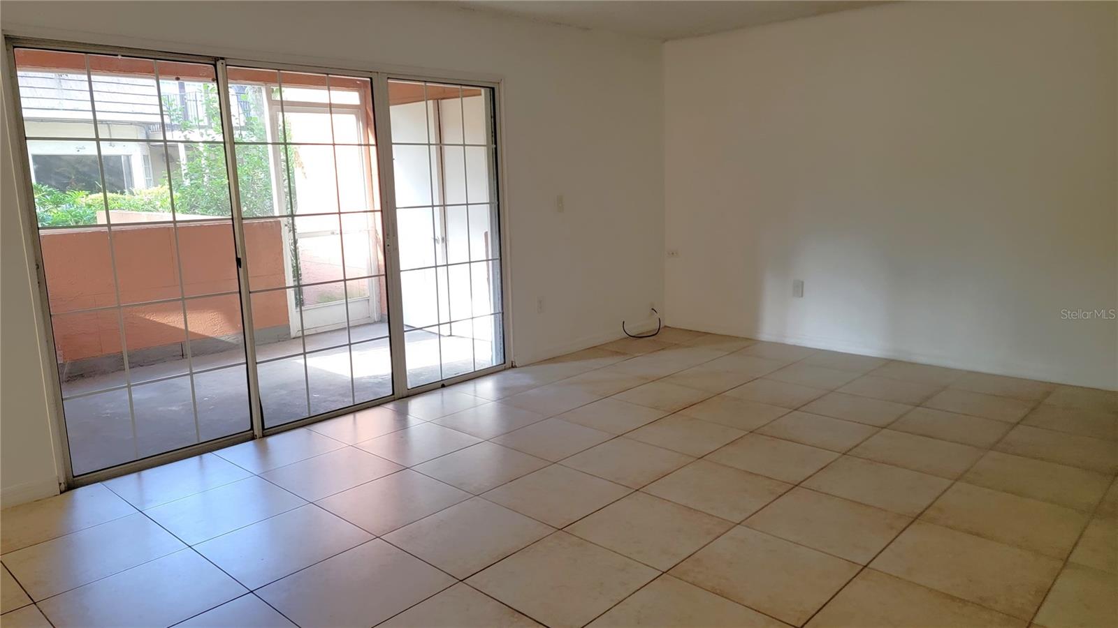 4023 Versailles Dr #4023f Property Photo 9