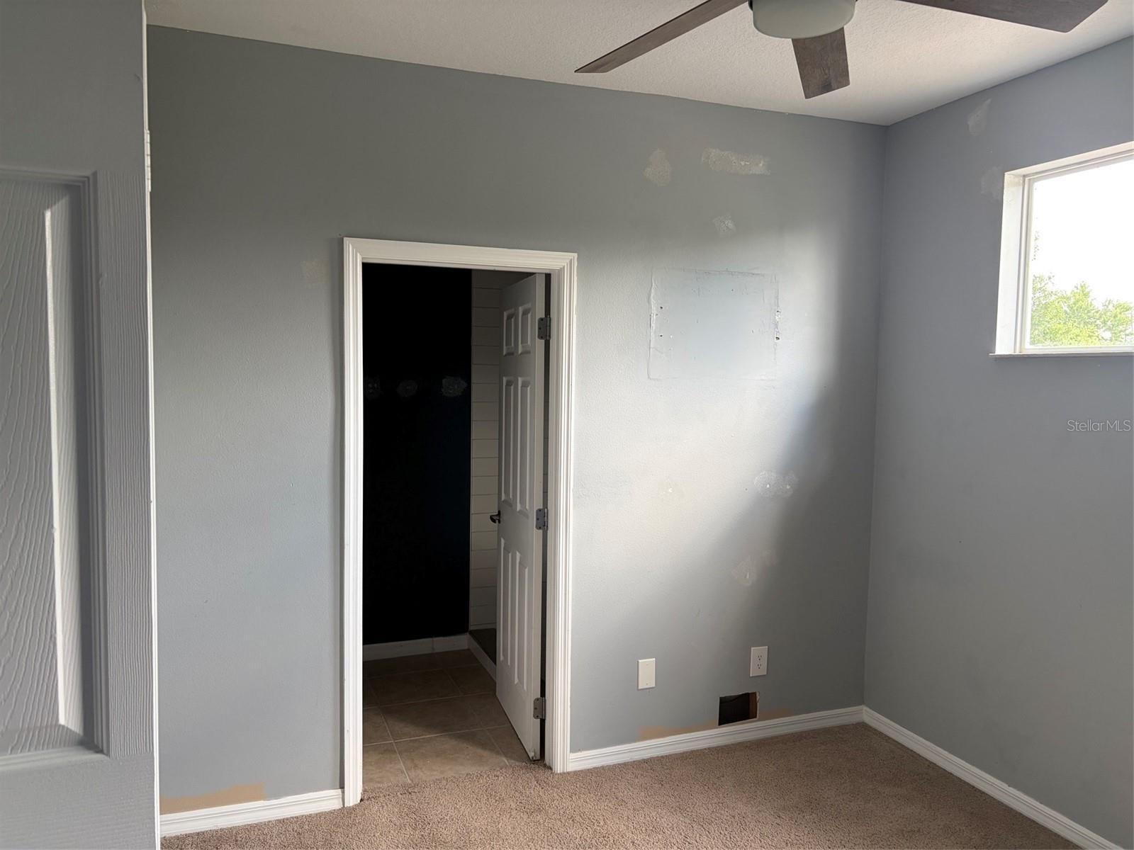 1407 Retreat Cir Property Photo 5