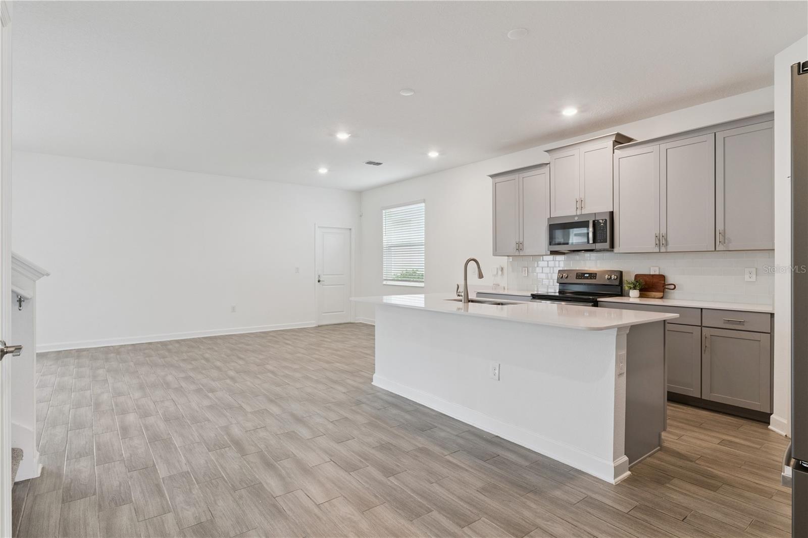 12018 Language Way Property Photo 12
