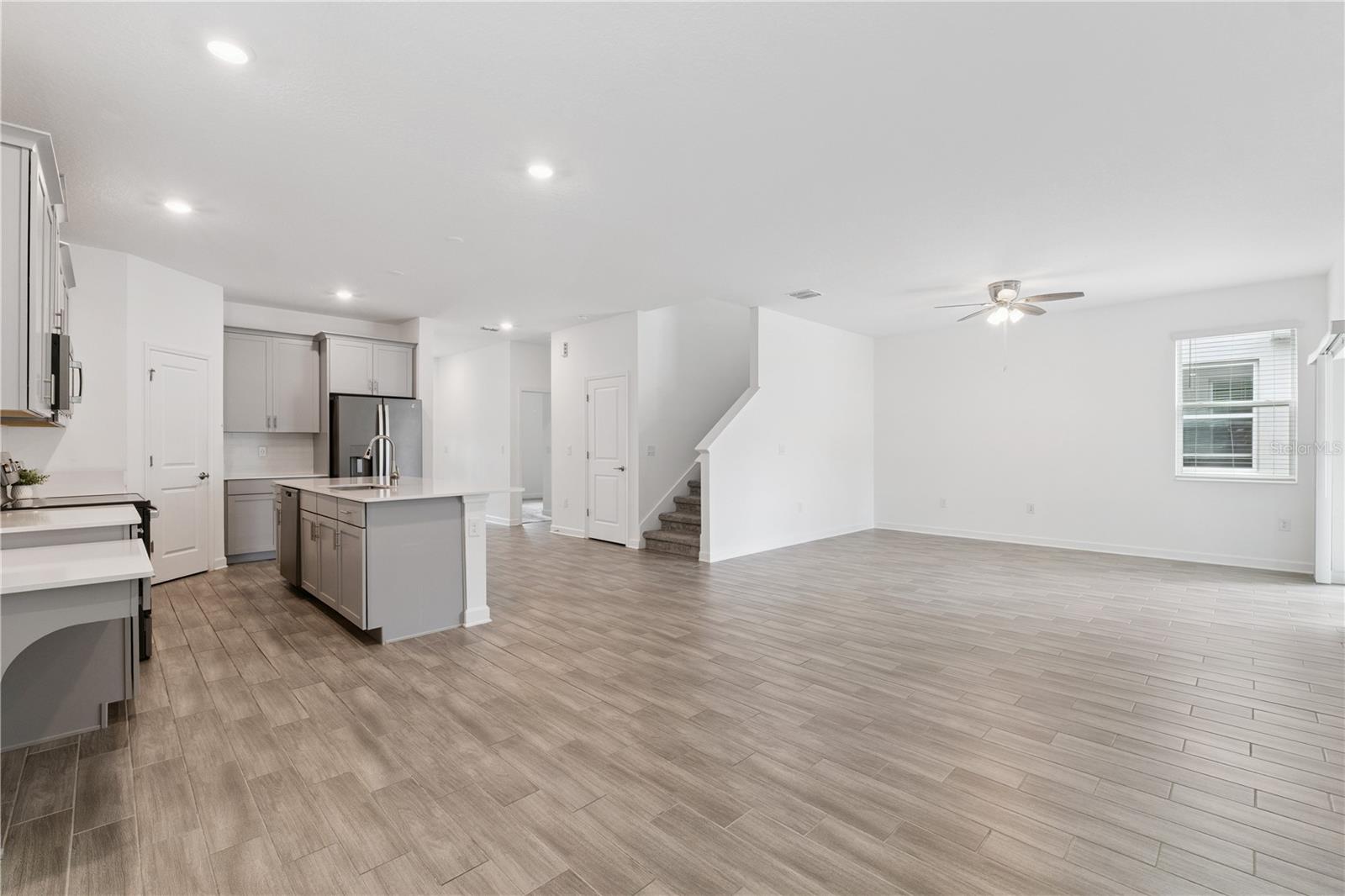 12018 Language Way Property Photo 14