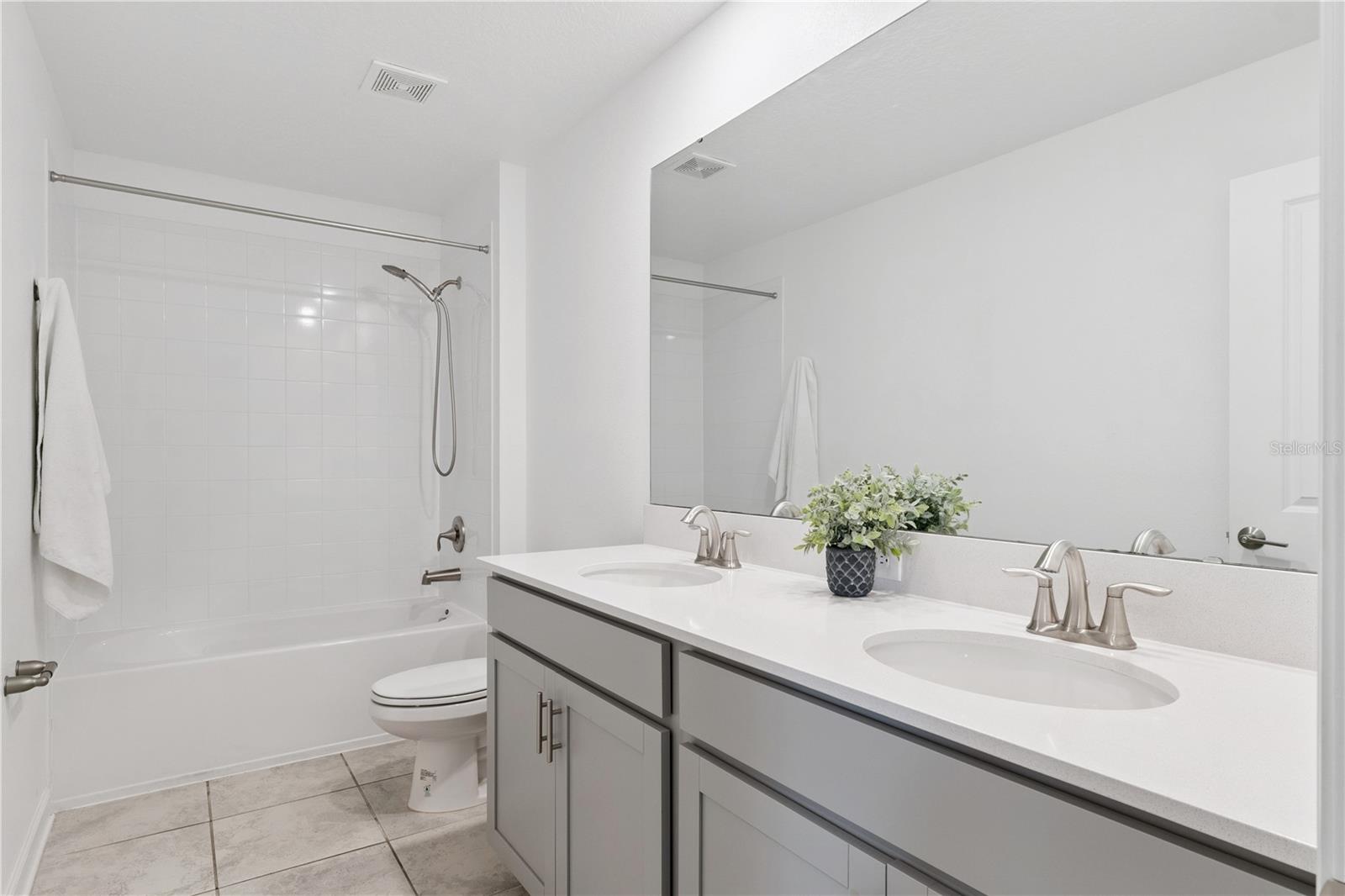 12018 Language Way Property Photo 22