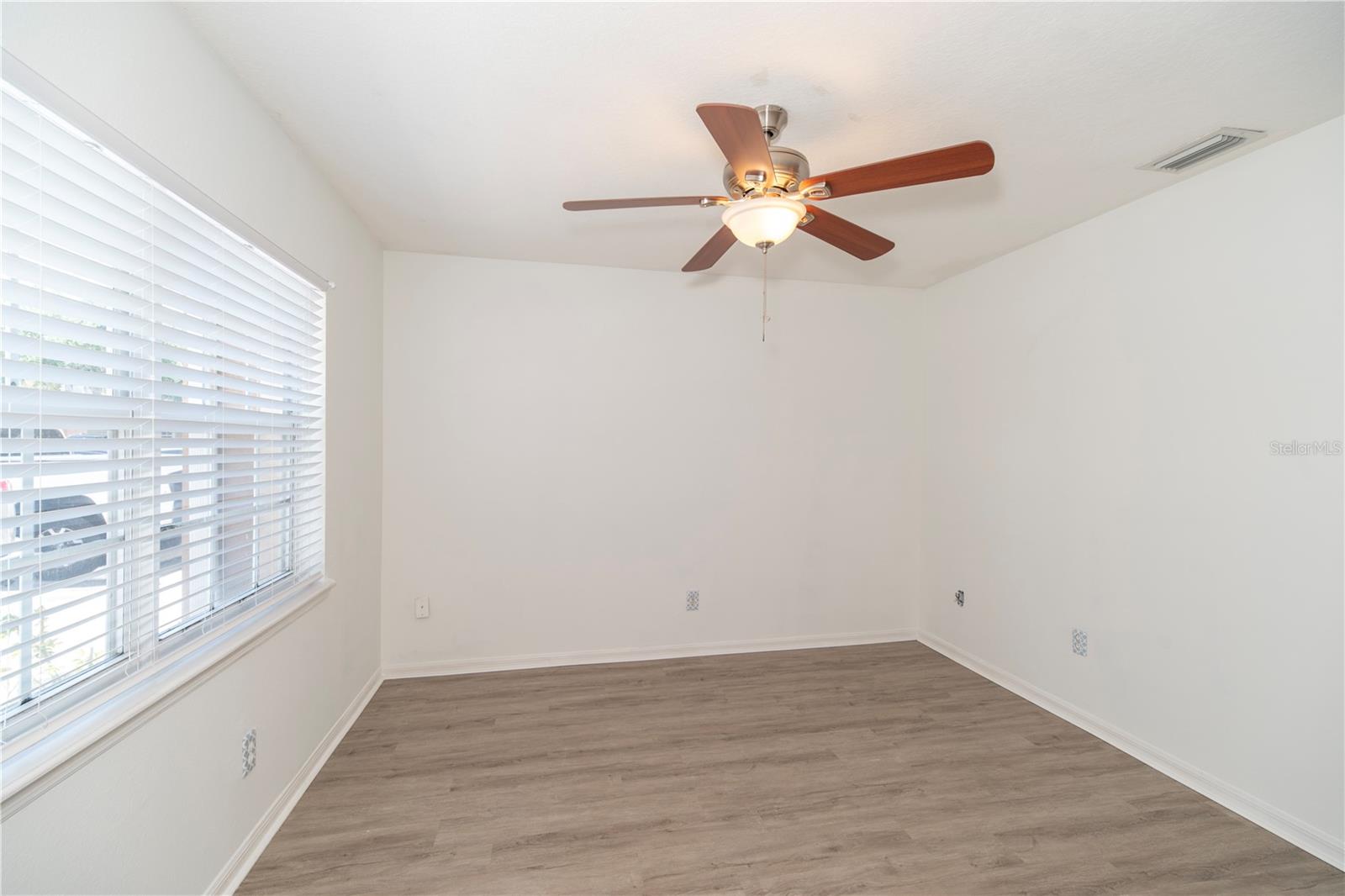344 Cervantes Dr Property Photo 5