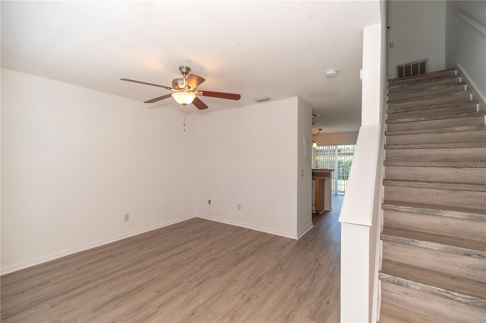 344 Cervantes Dr Property Photo 7