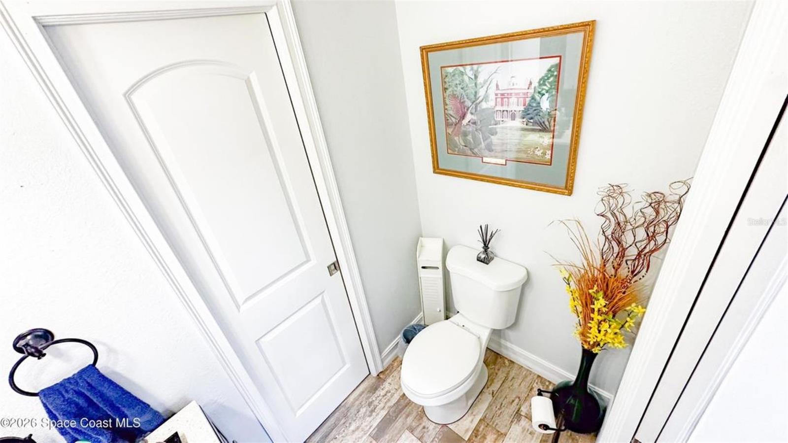 308 Bellair Dr Property Photo 37