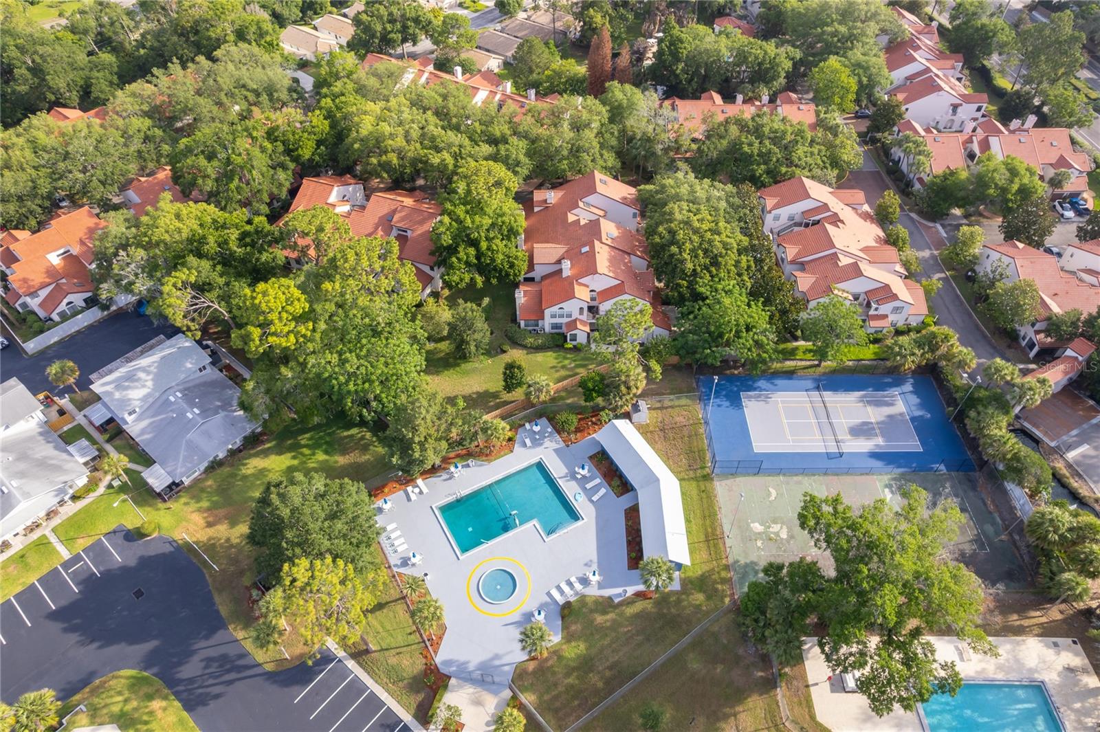 520 Via Verona Ln #203 Property Photo 7