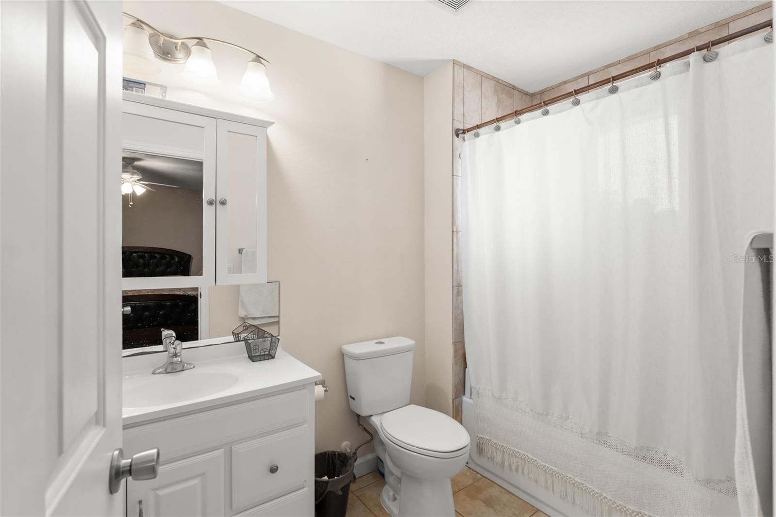 1880 Peterson Pl Property Photo 28