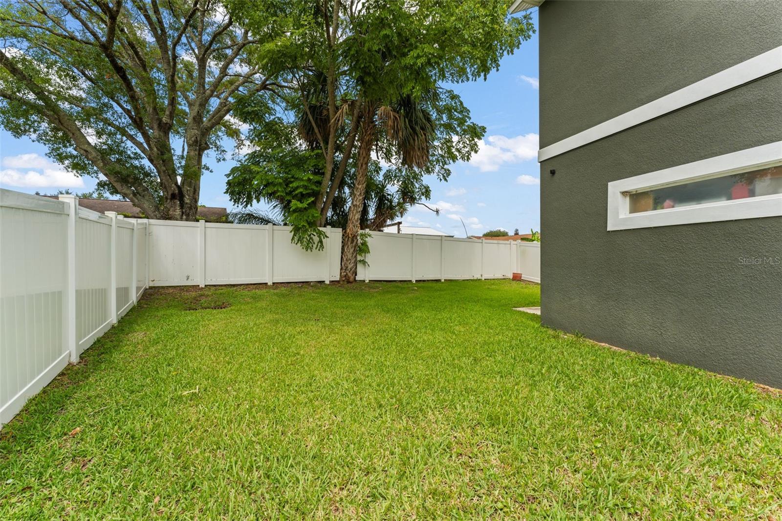 1880 Peterson Pl Property Photo 33