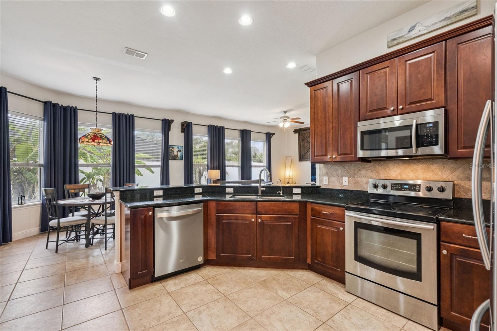 135 Hickory Stick Ct Property Photo 11