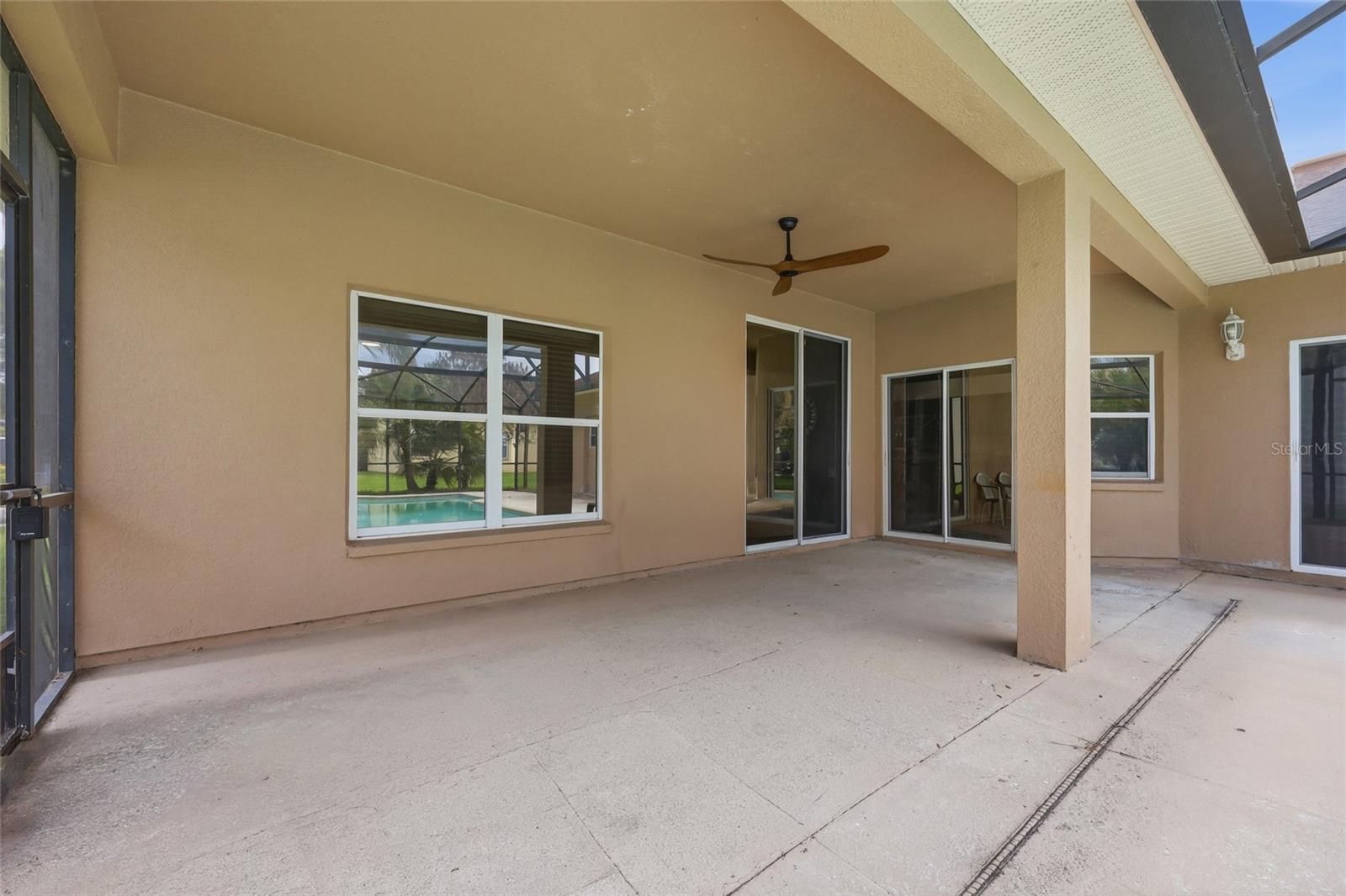 2901 Sweetspire Cir Property Photo 37