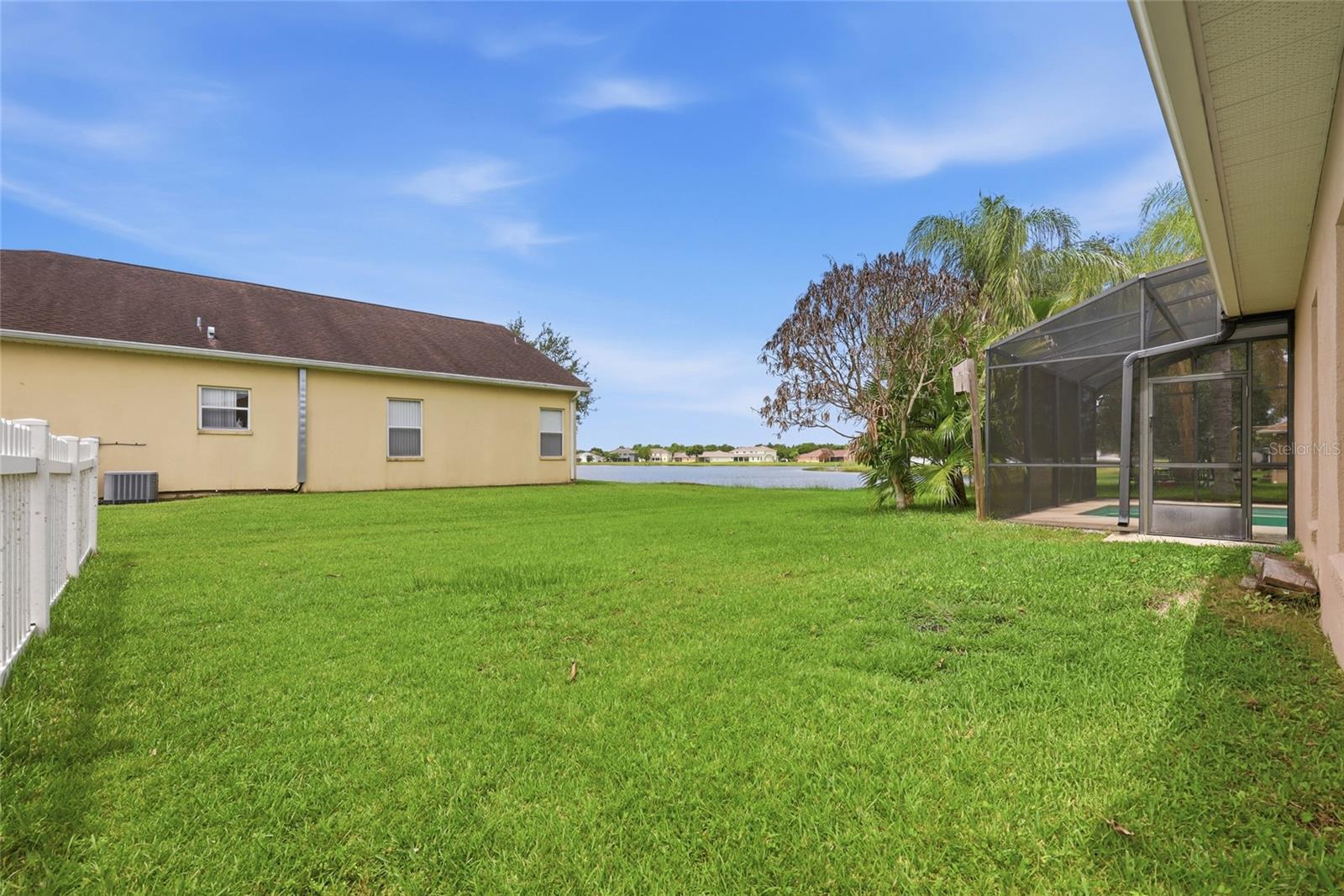 2901 Sweetspire Cir Property Photo 45