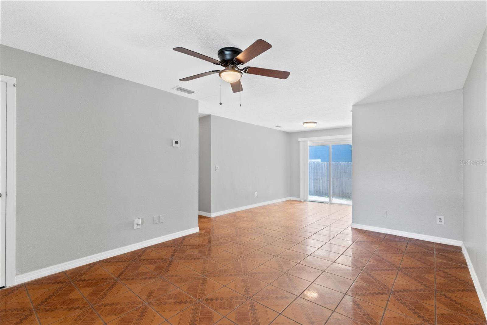 3432 Harry St Property Photo 14