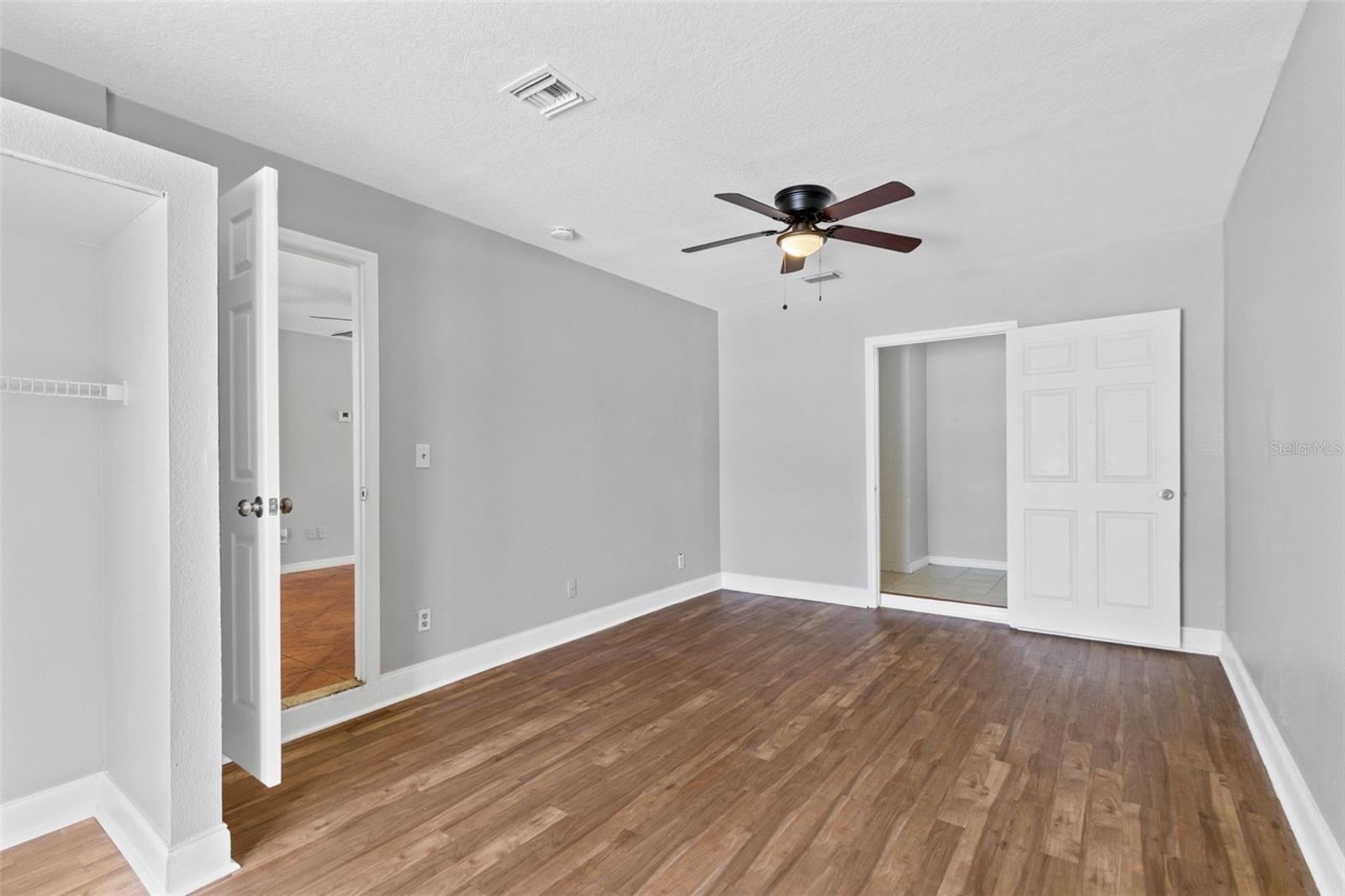 3432 Harry St Property Photo 15