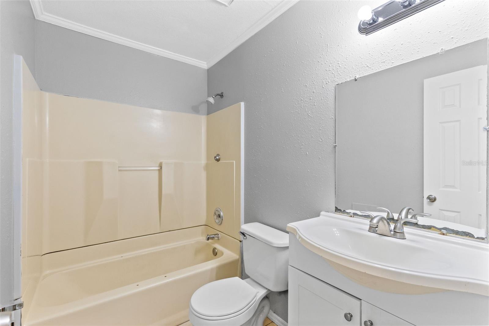 3432 Harry St Property Photo 22