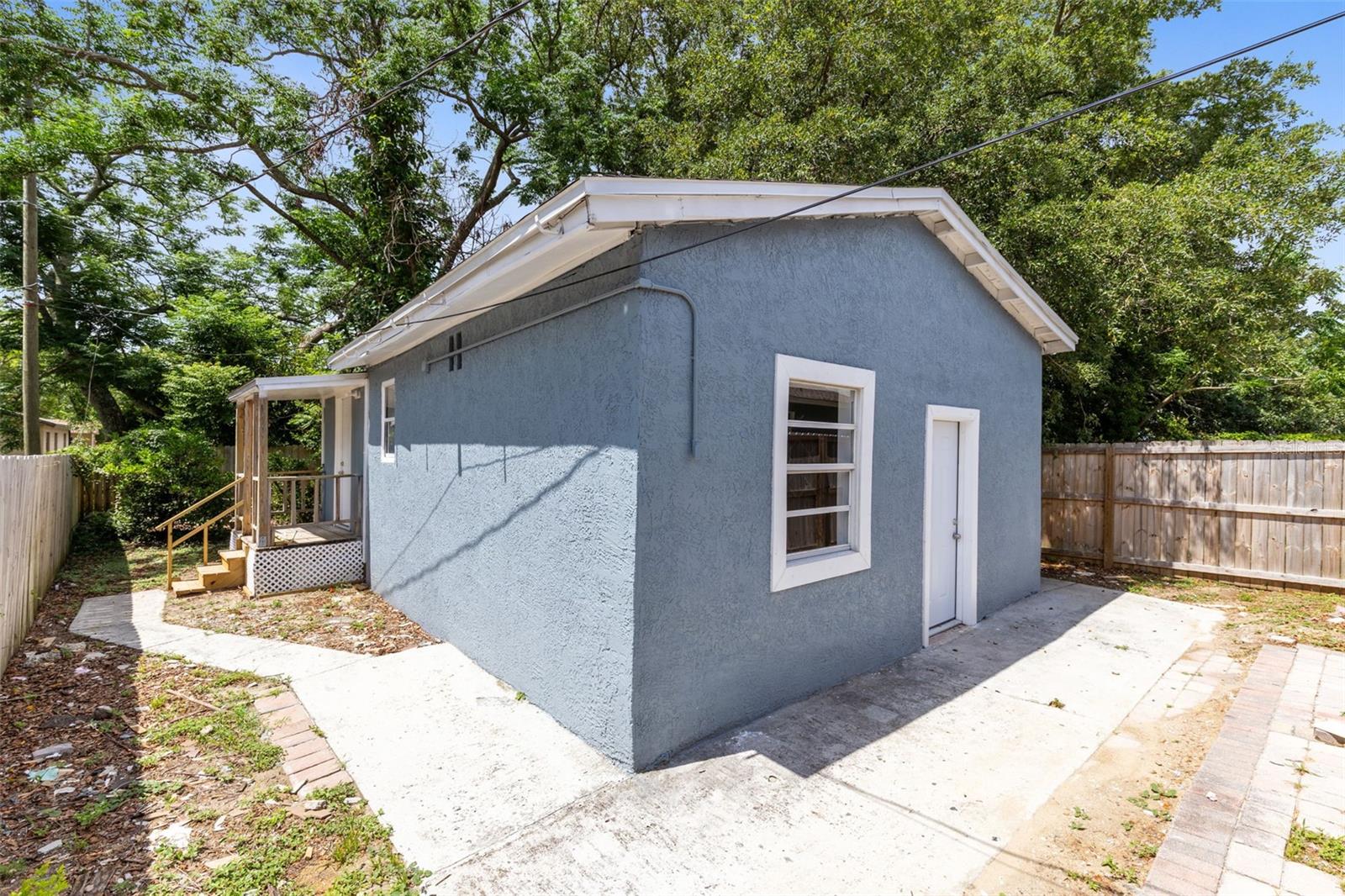 3432 Harry St Property Photo 24