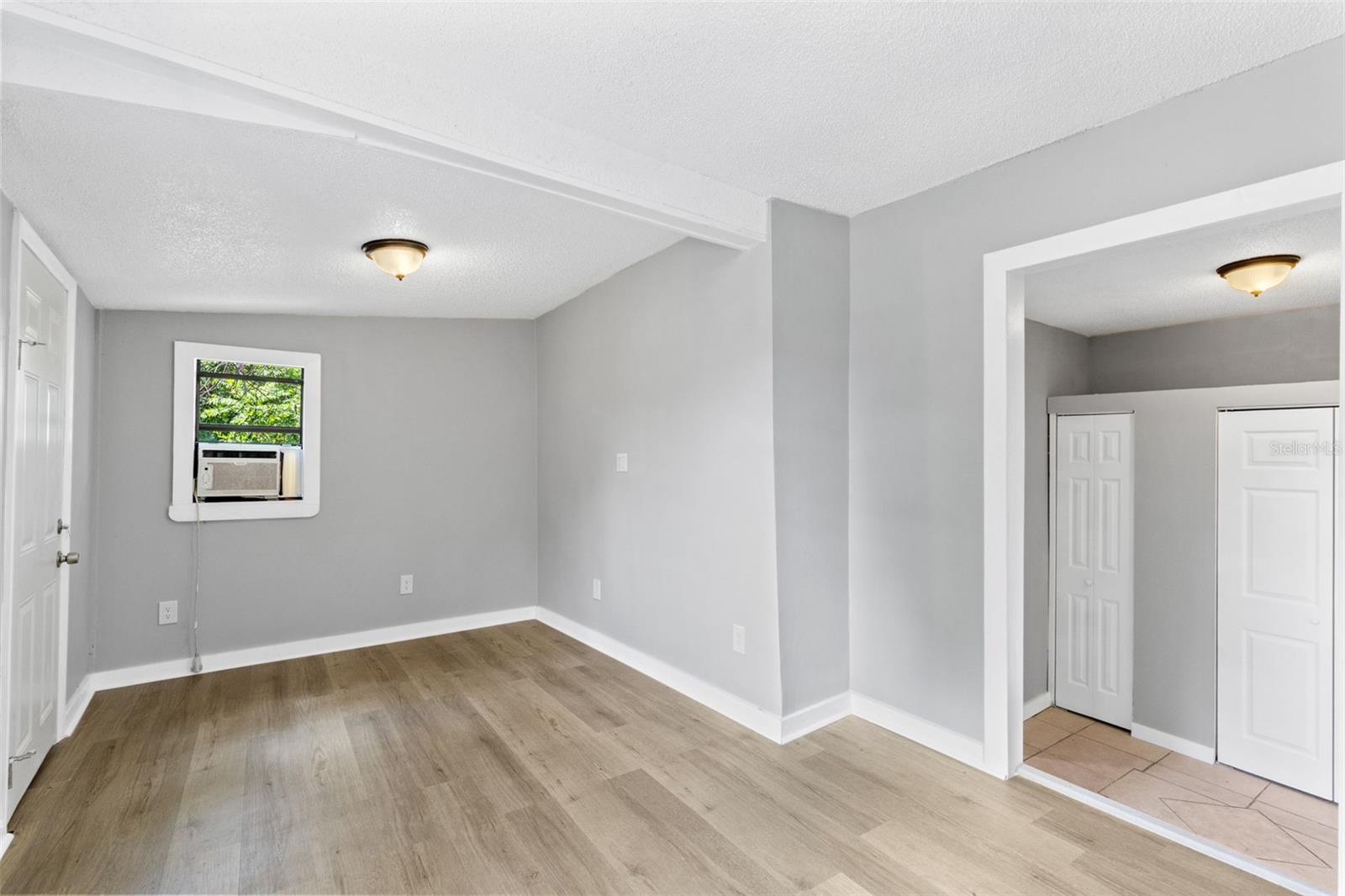 3432 Harry St Property Photo 25