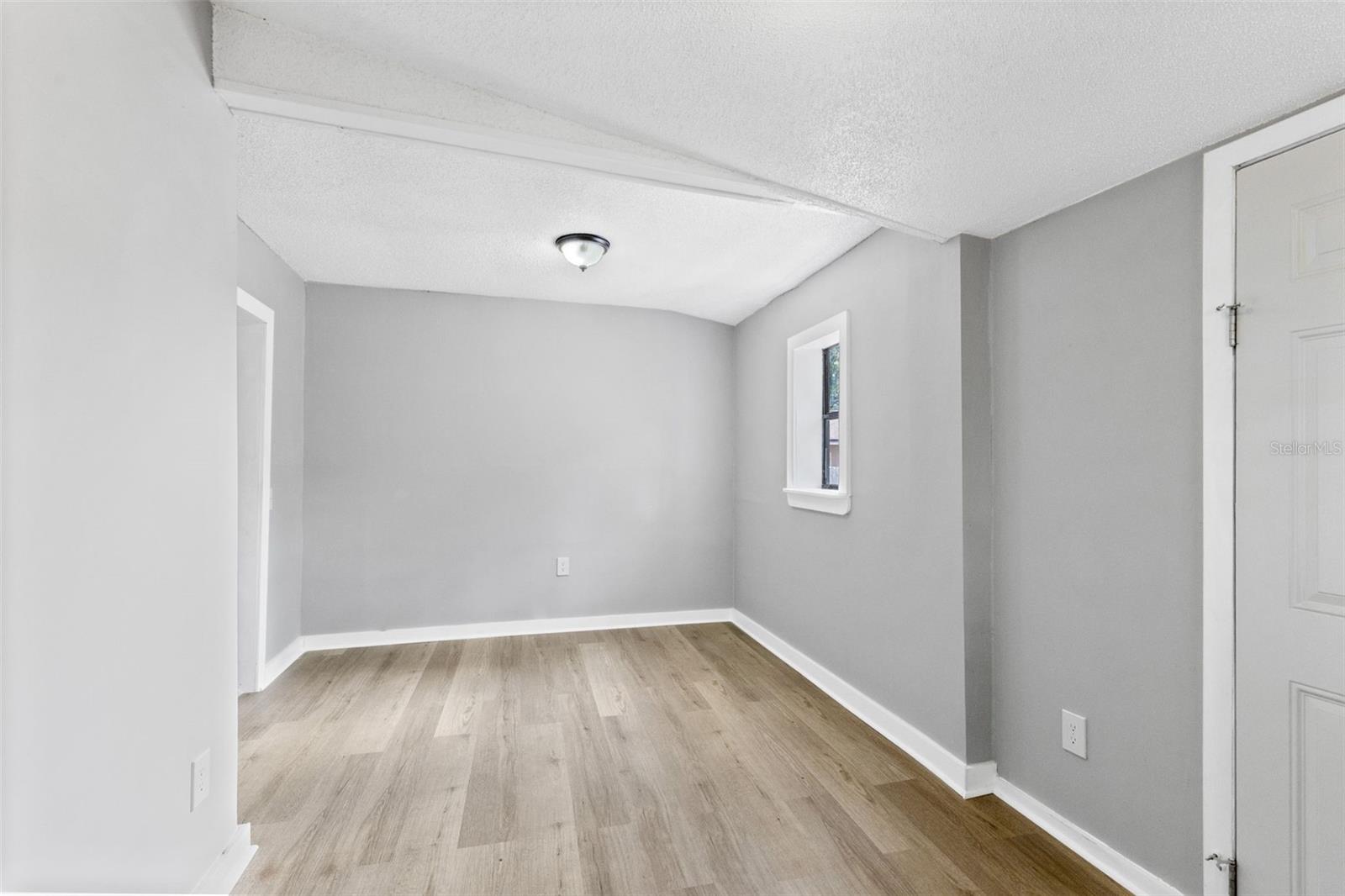 3432 Harry St Property Photo 26