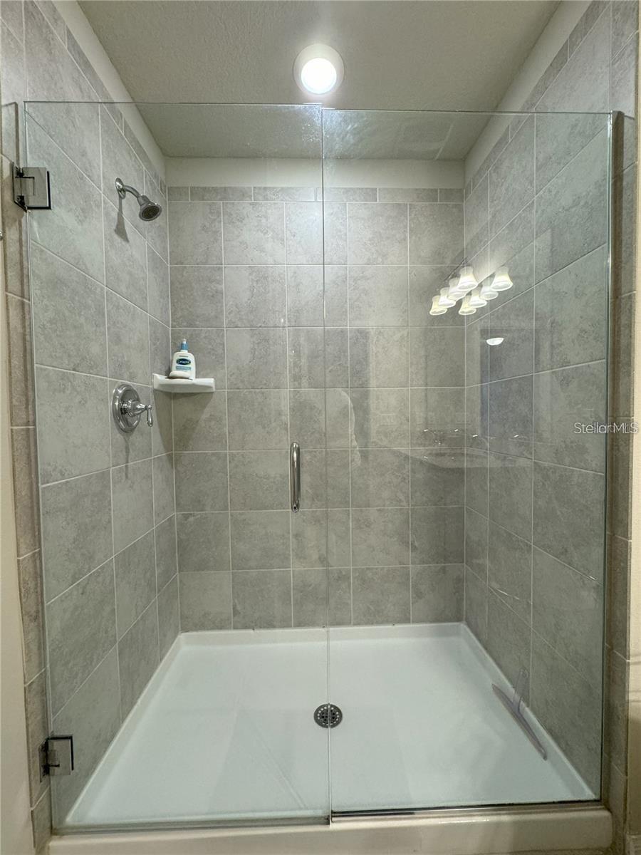 5032 Walker St Property Photo 17