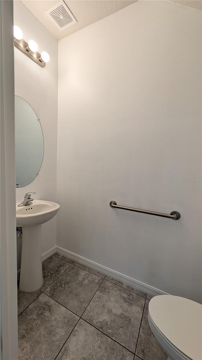 7046 Grand Elm Dr Property Photo 8