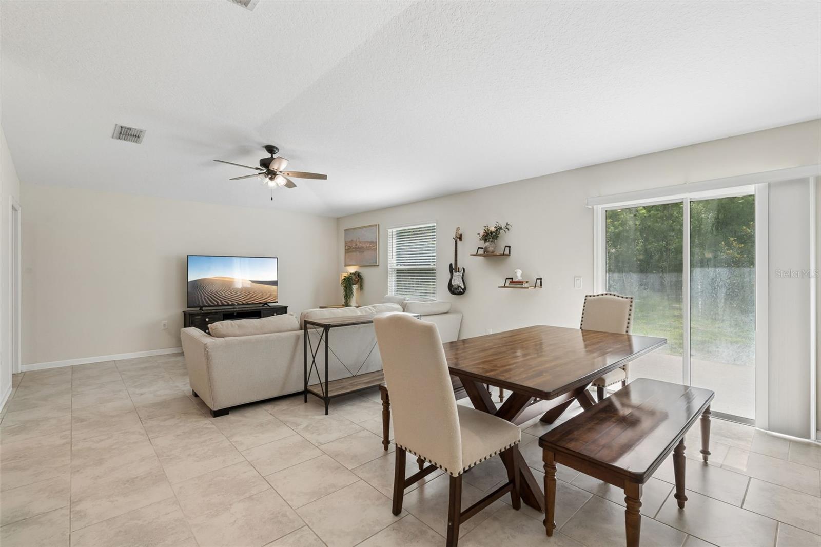 4810 Magnetite Loop Property Photo 7