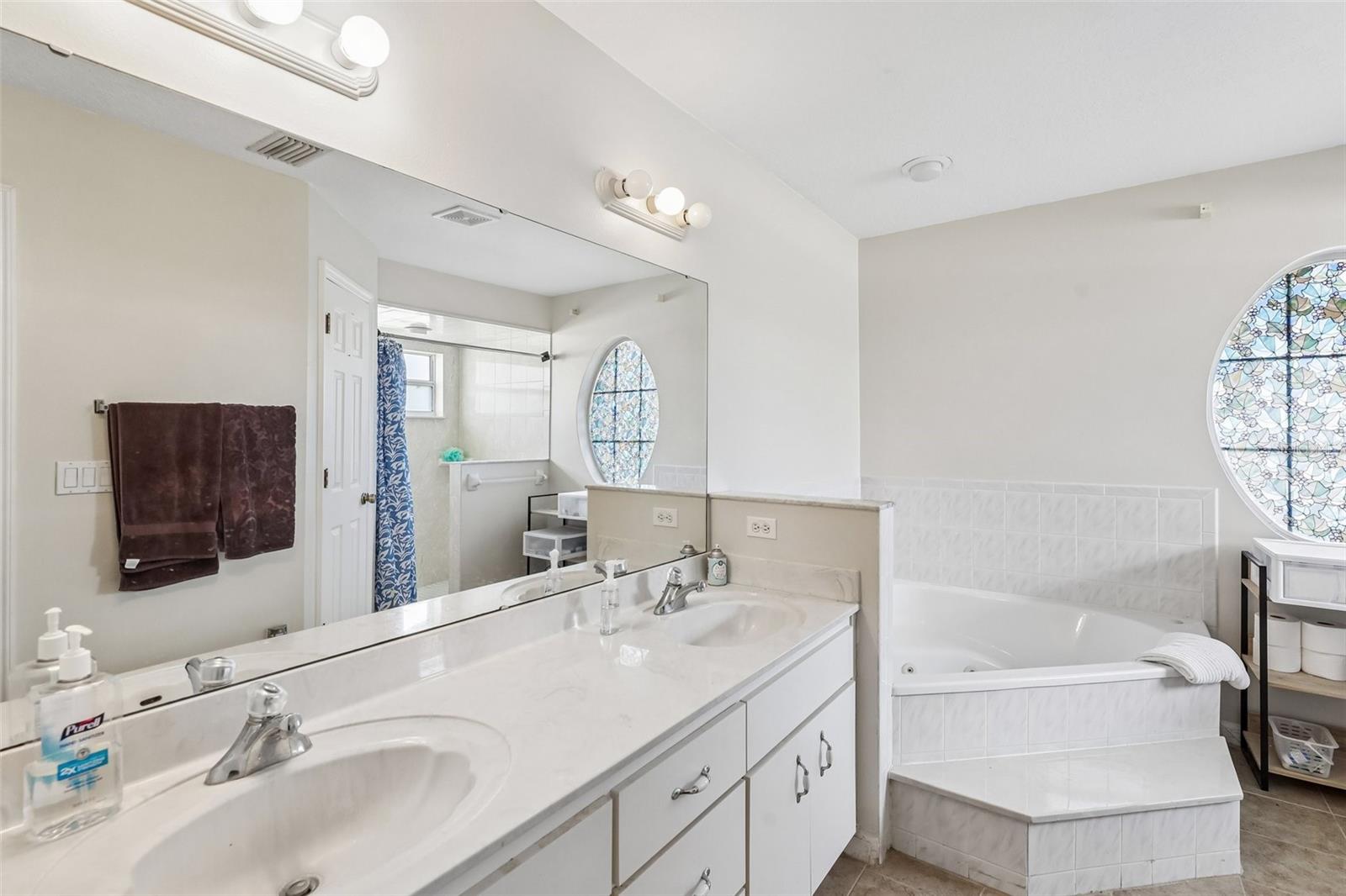 60 Woodbury Dr Property Photo 17