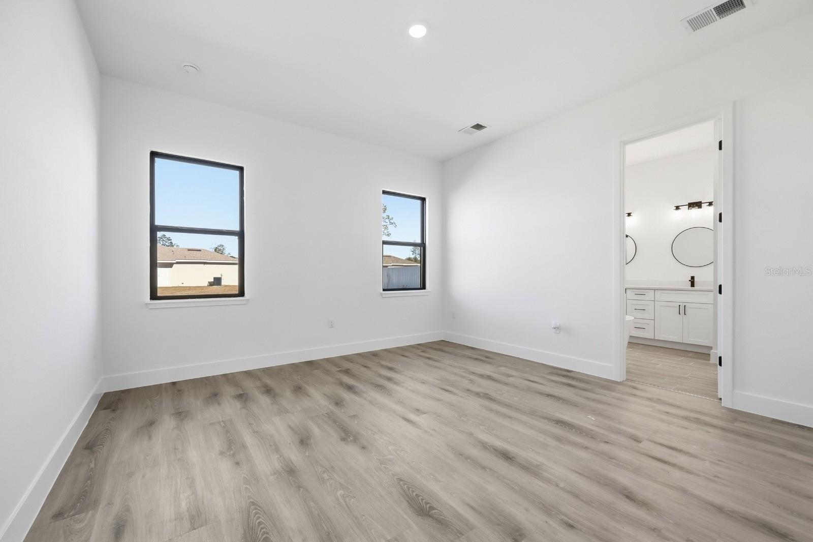 2376 Sw 168th Loop Property Photo 25