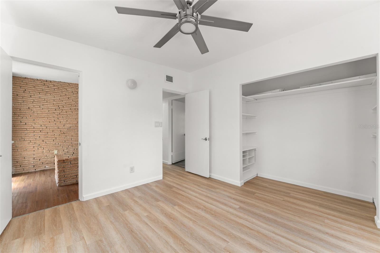 7712 Hoosier Pl Property Photo 16