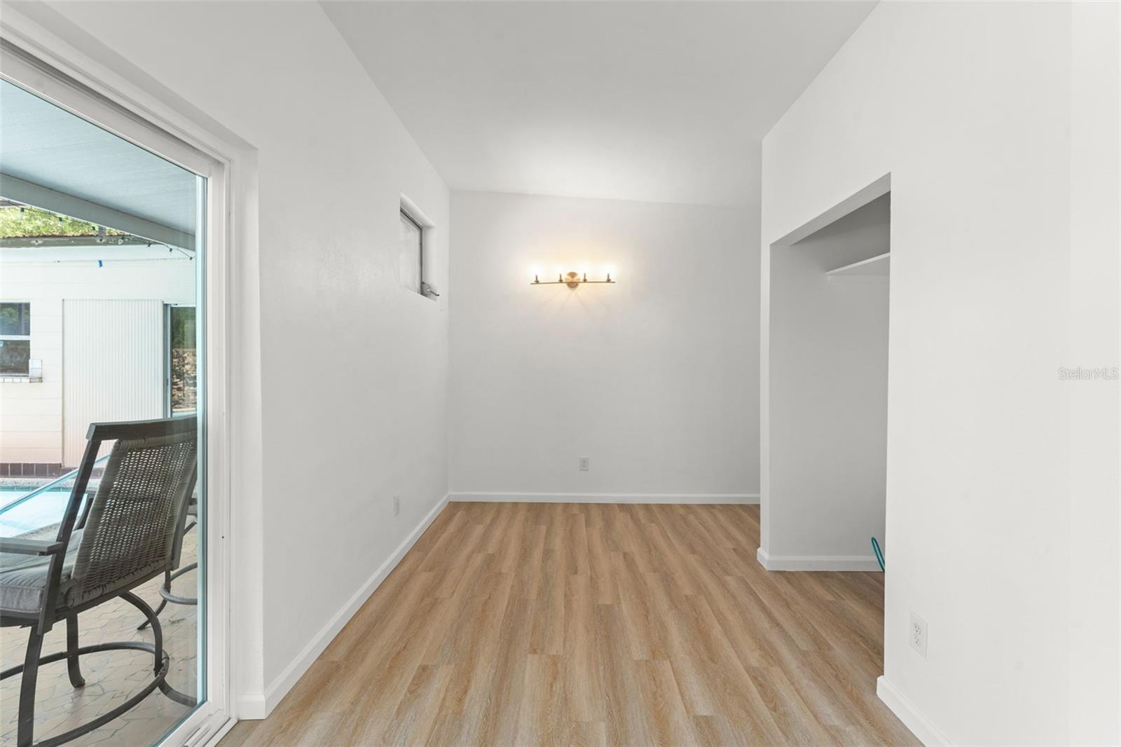 7712 Hoosier Pl Property Photo 19