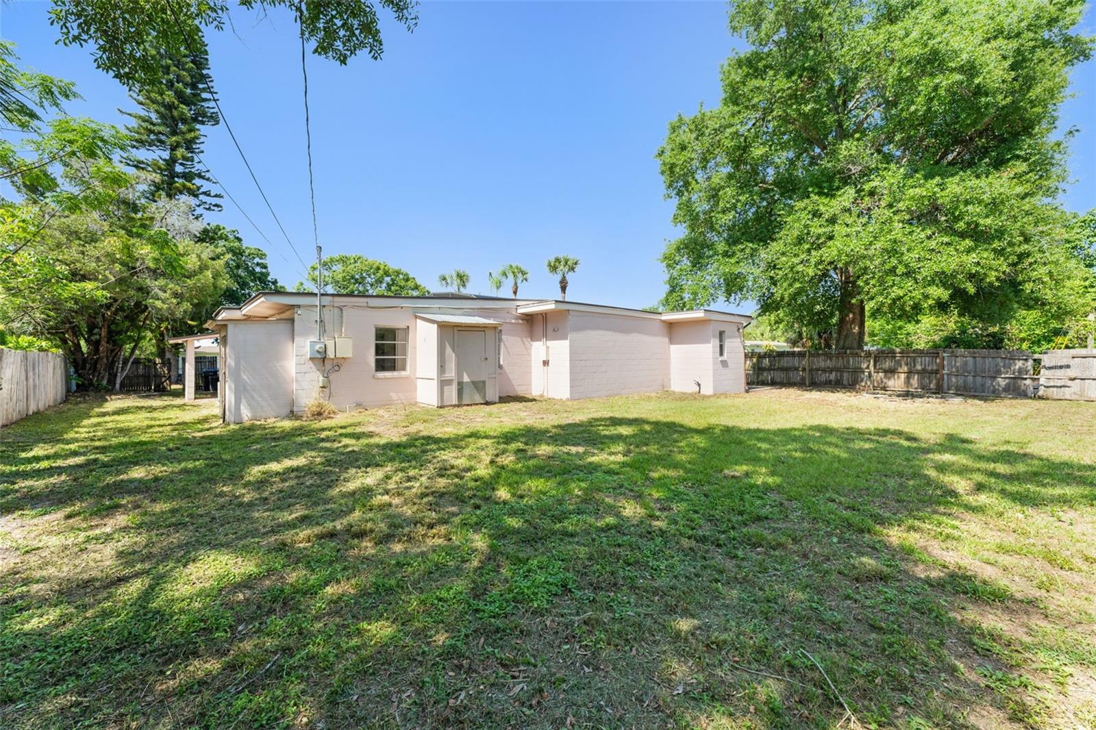 7712 Hoosier Pl Property Photo 41