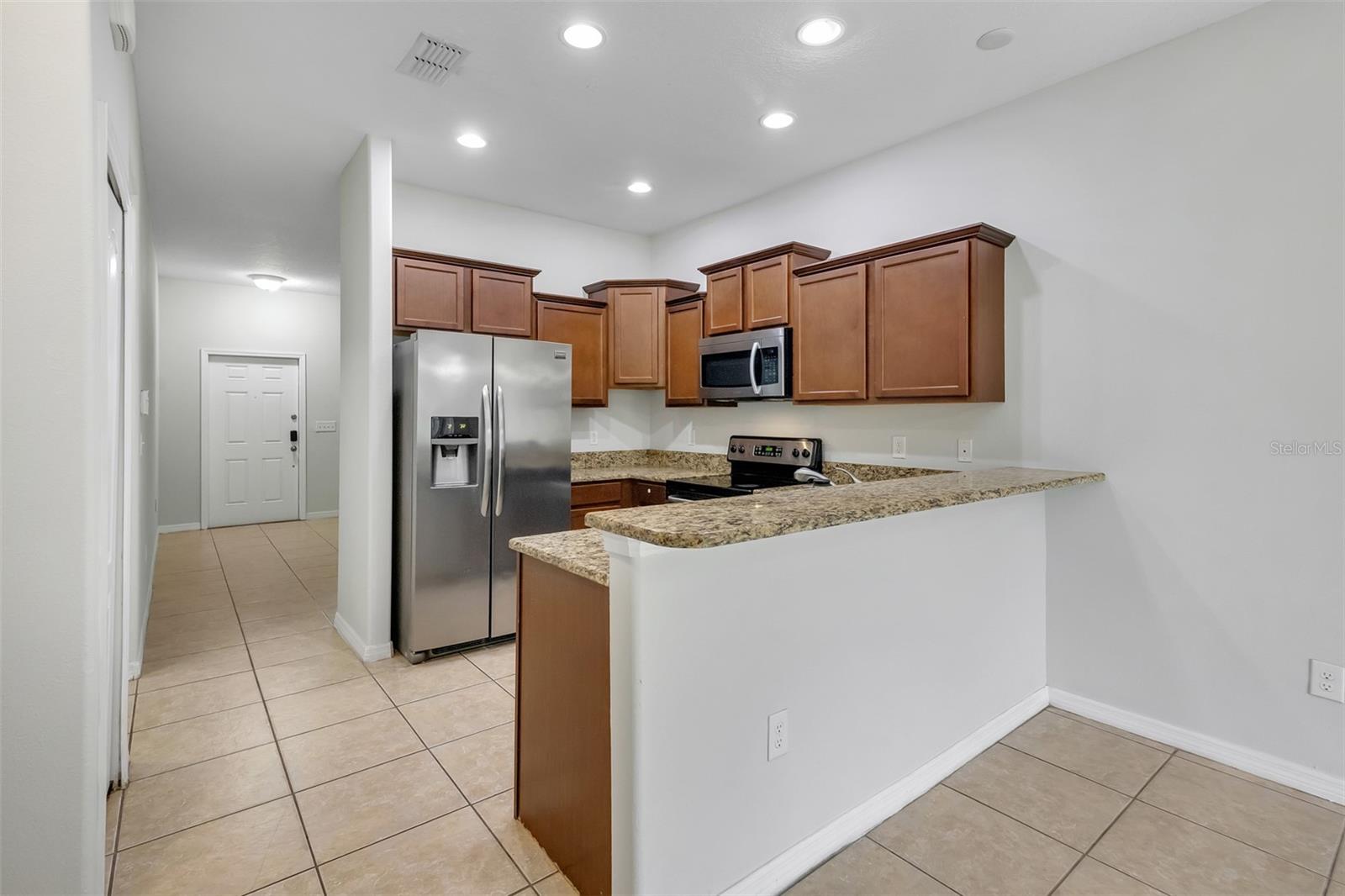 10975 Savannah Landing Cir Property Photo 8