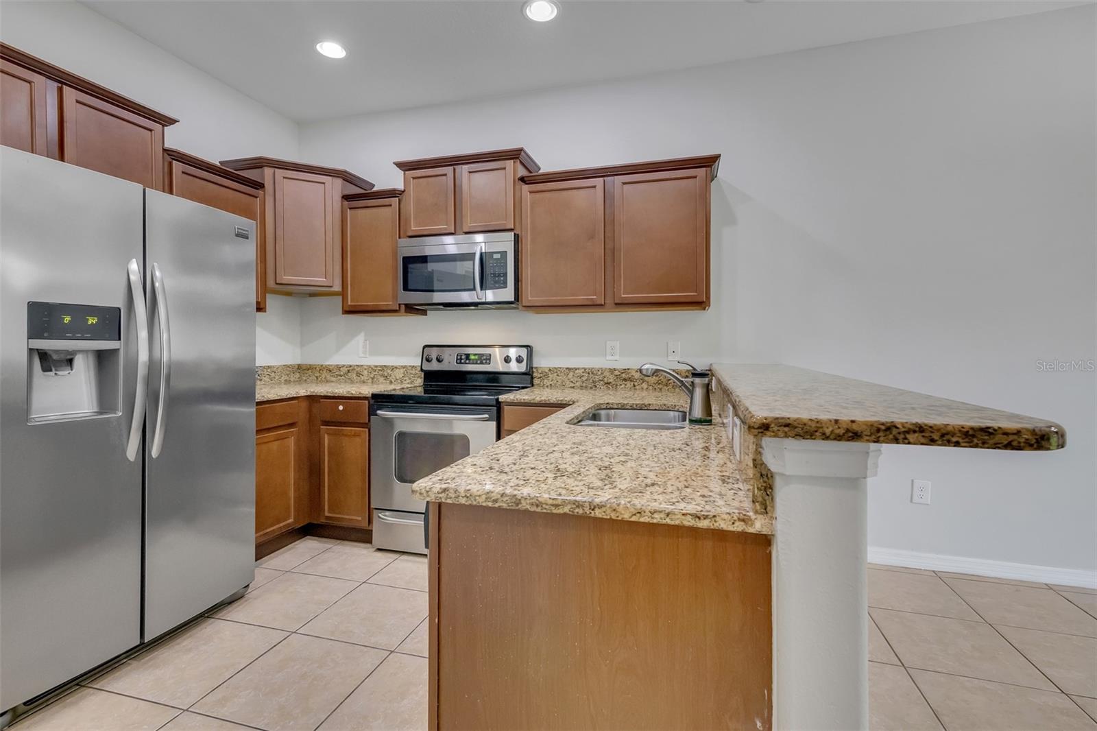 10975 Savannah Landing Cir Property Photo 9