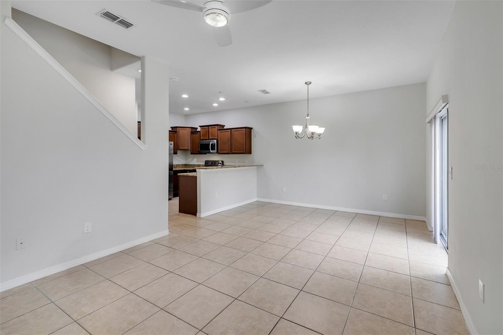 10975 Savannah Landing Cir Property Photo 12