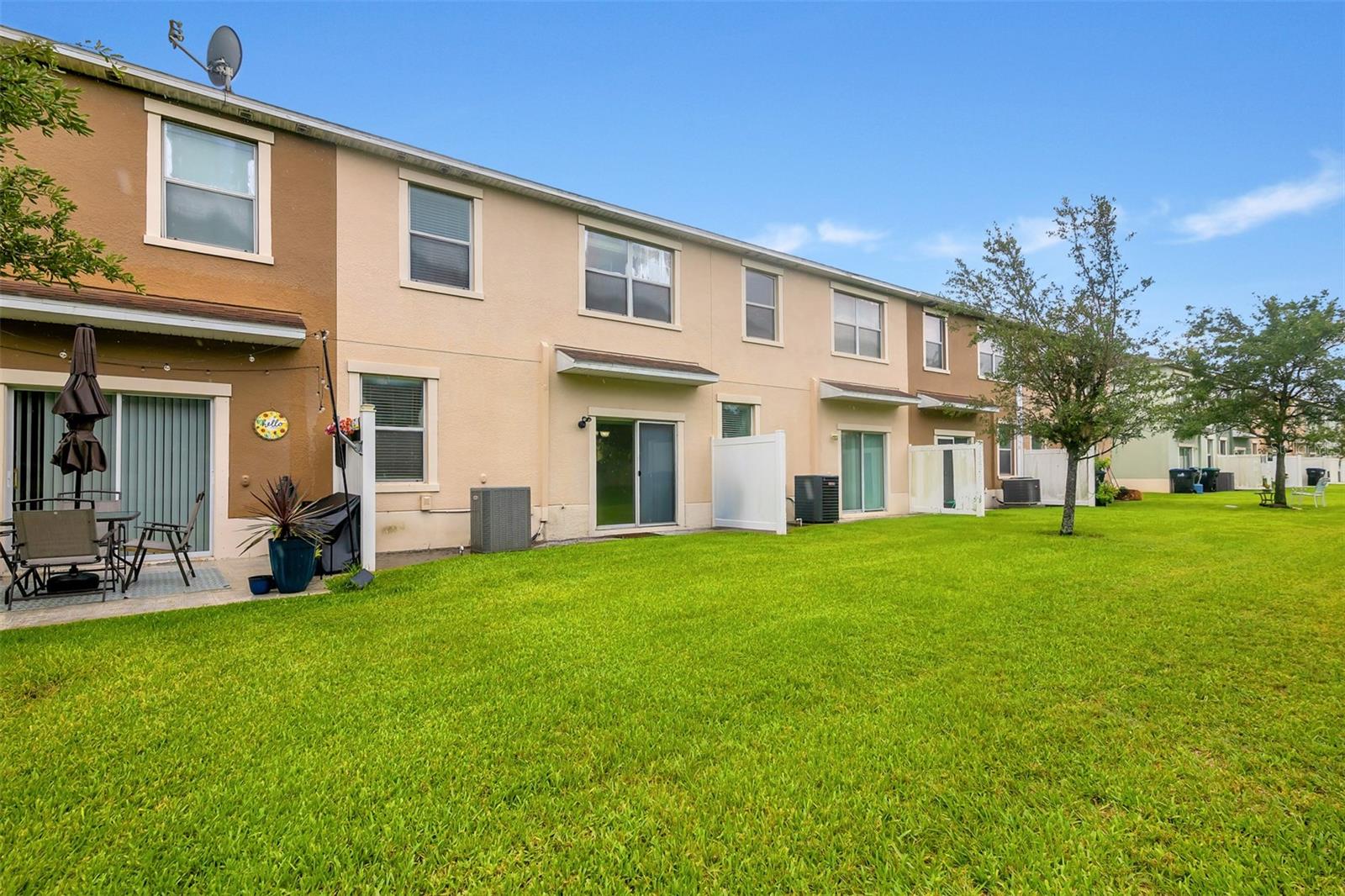 10975 Savannah Landing Cir Property Photo 27