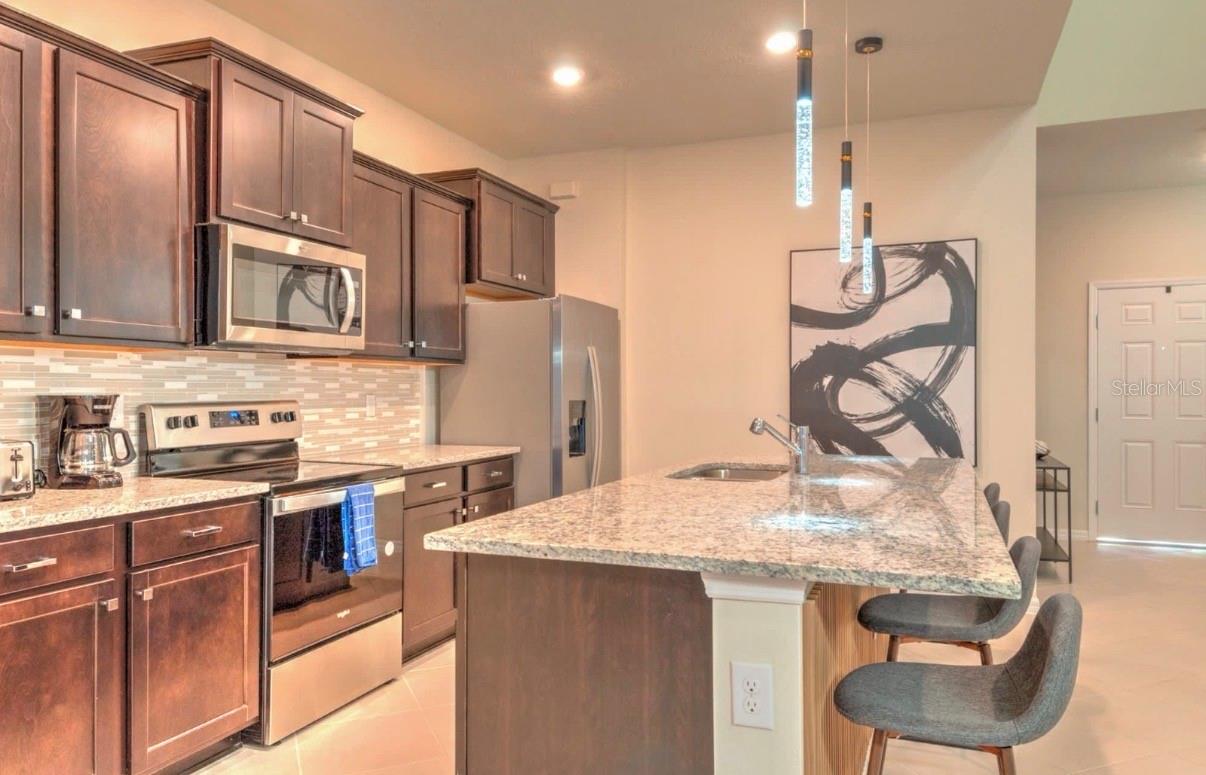 16231 Trinidad Way Property Photo 3