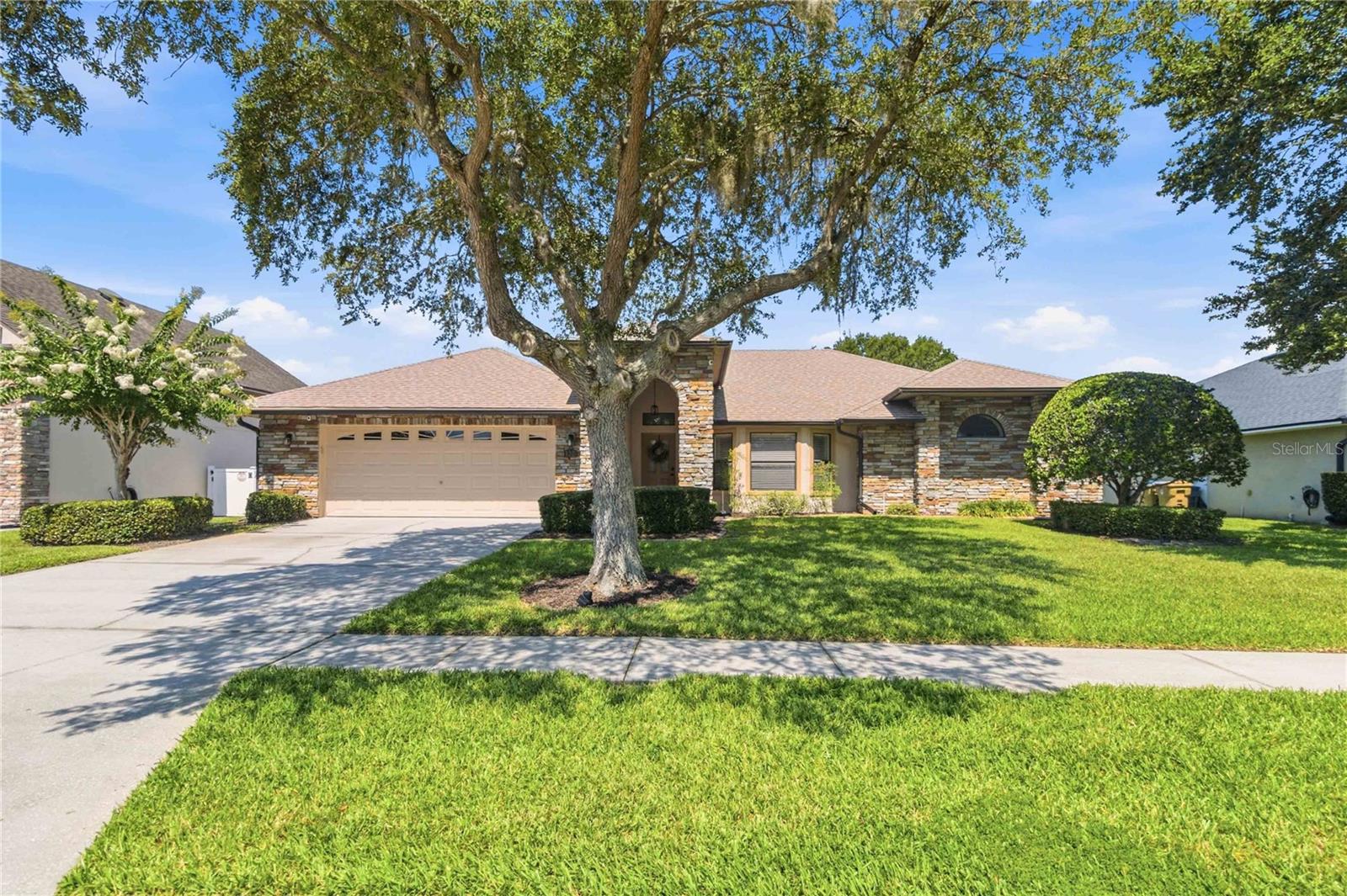 122 Lena Ann Dr Property Photo 1