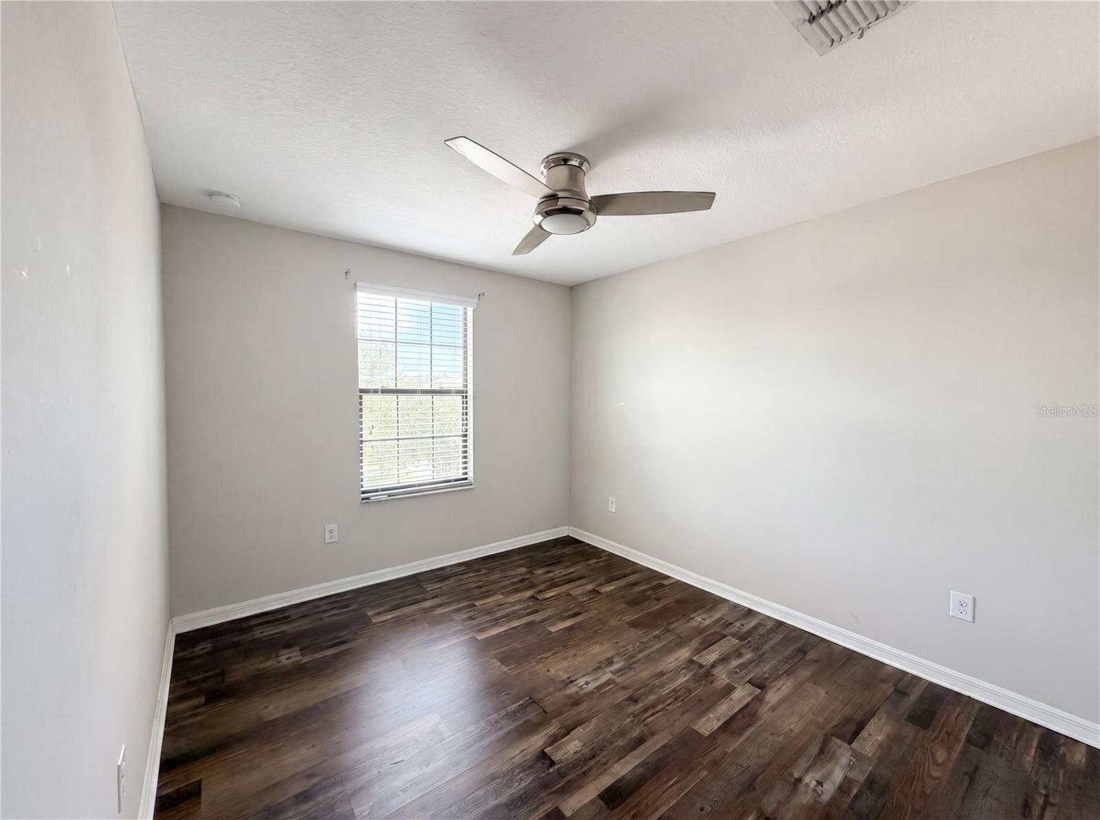 11126 Hudson Hills Ln Property Photo 7