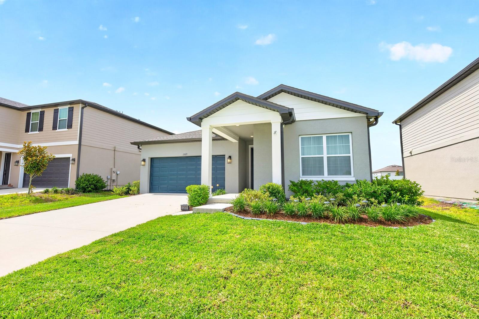 1369 Sterling Pointe Dr Property Photo 1
