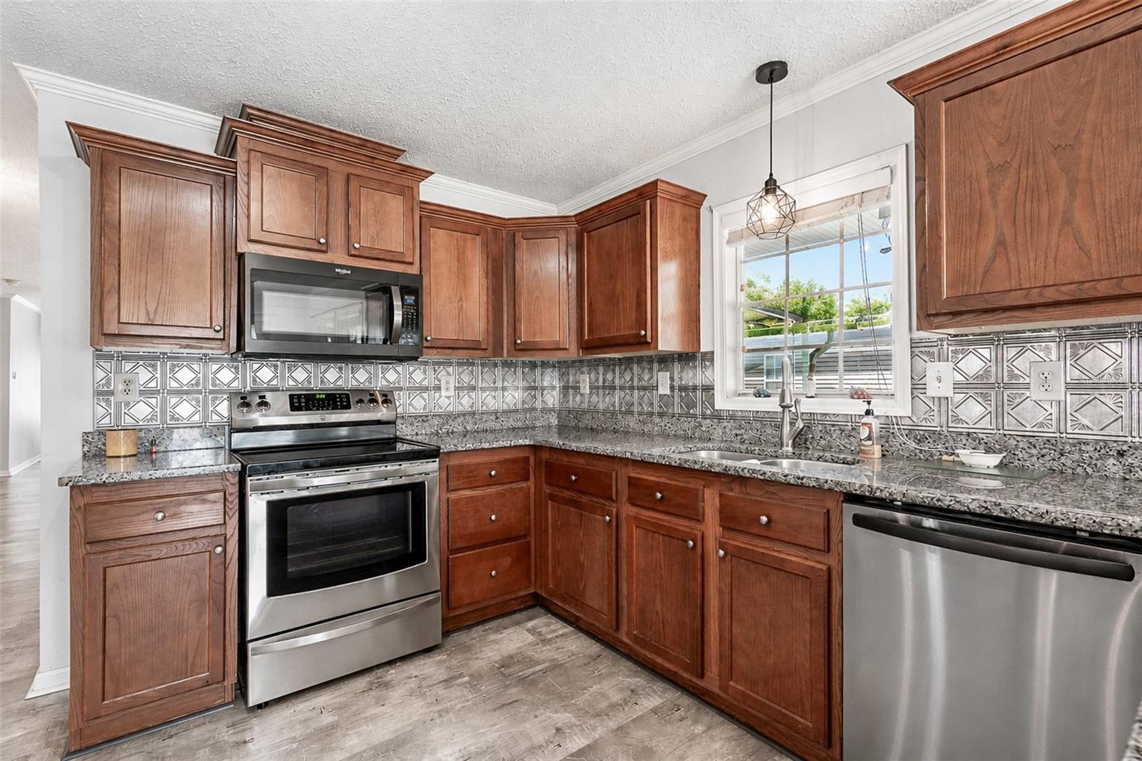 35201 Forest Lake Rd Property Photo 8