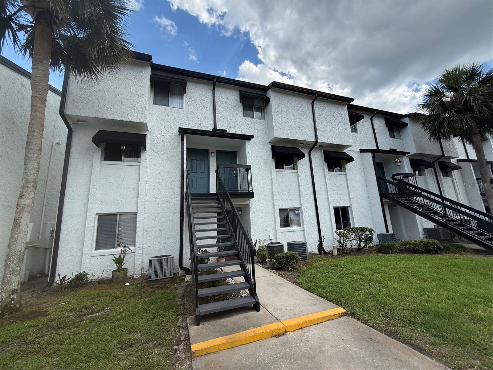 4111 S Semoran Blvd #3 Property Photo 1