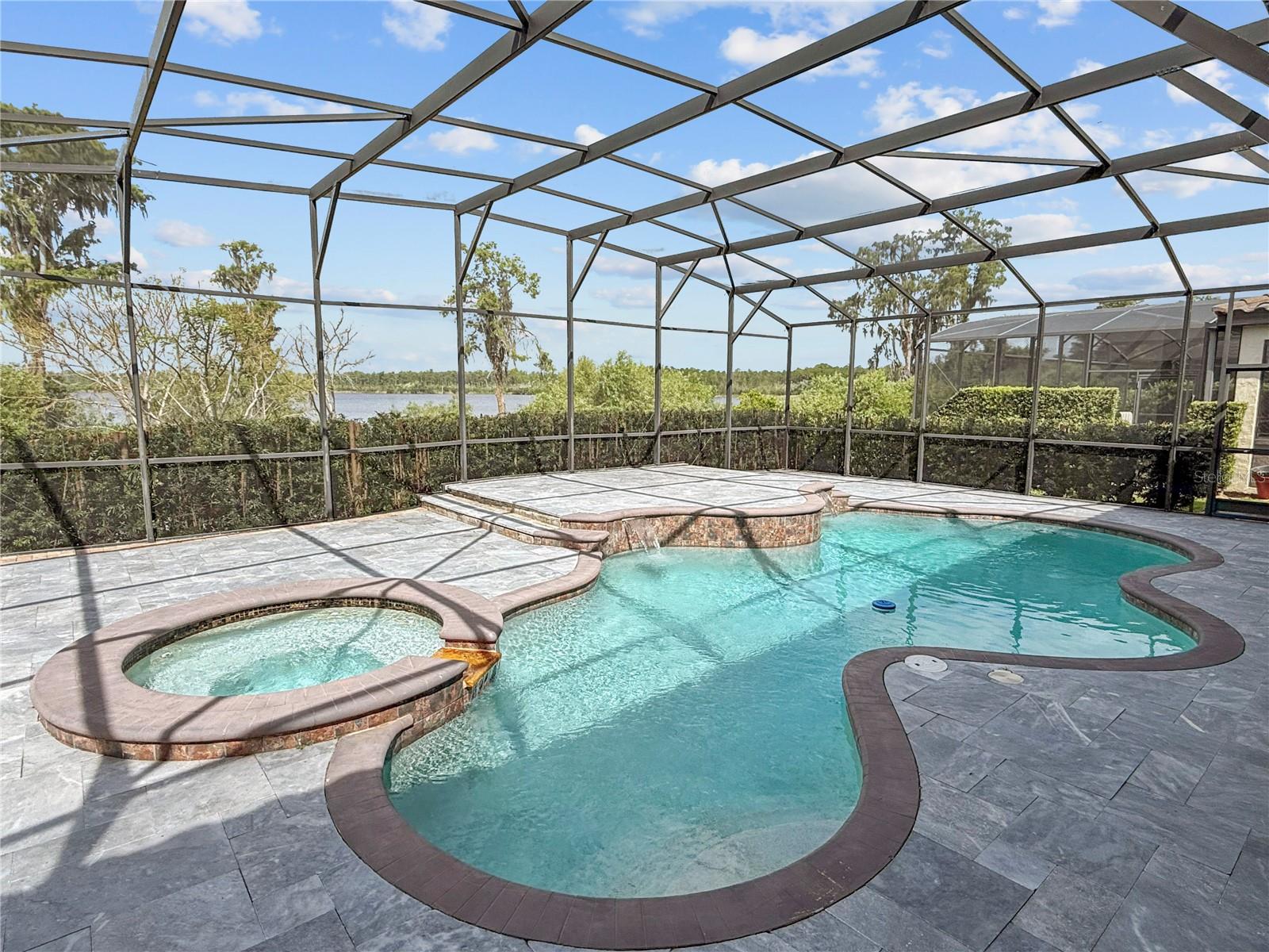 8394 Lookout Pointe Dr Property Photo 31